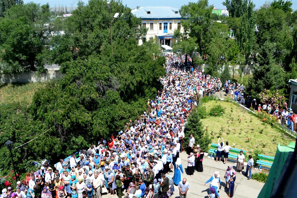 Храм Святой Троицы города Каракол торжественно отметил 120-летний юбилей