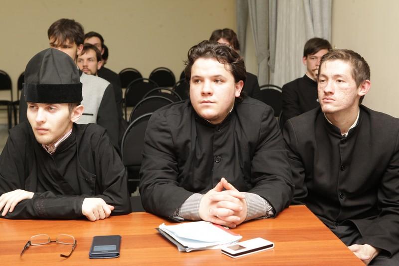 Второй выпуск «Душанбинского альманаха» представлен в Ташкентской епархии