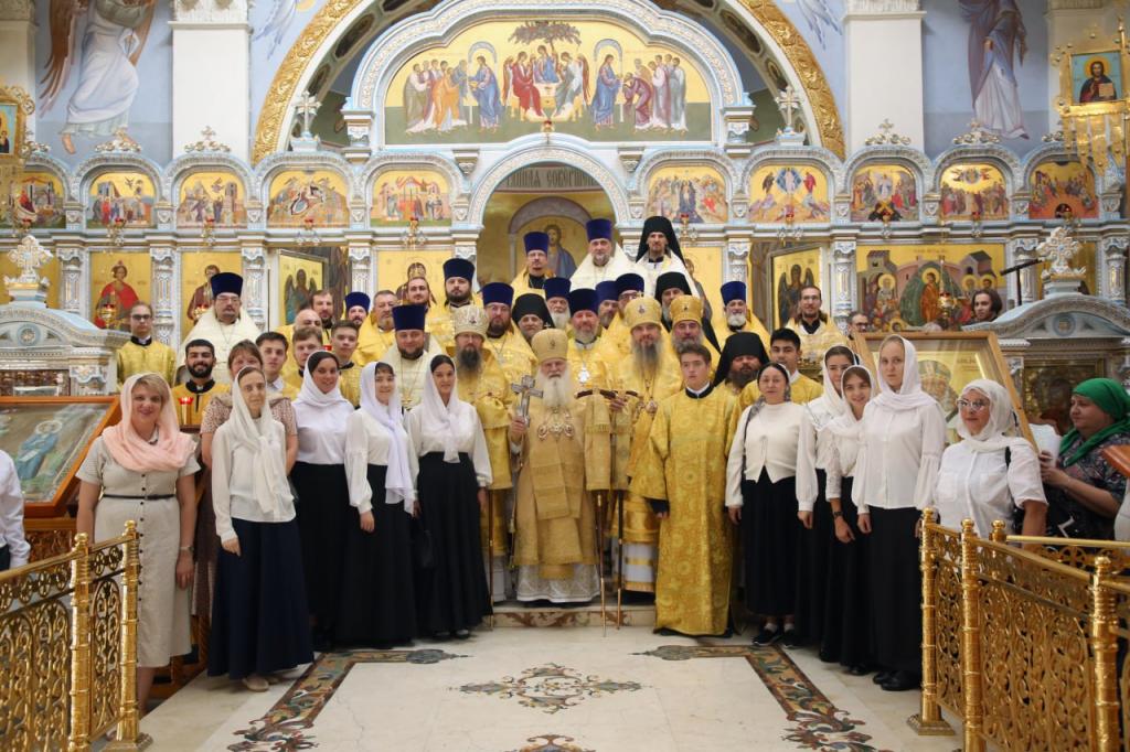 Торжественно почитая память святых Собора Среднеазиатского митрополичьего округа